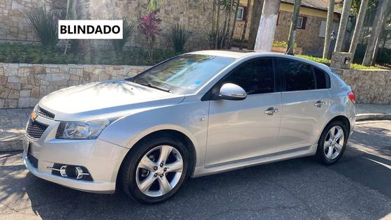 CHEVROLET CRUZE 1.8 LTZ 16V FLEX 4P AUTOMÁTICO CHEVROLET CRUZE 1.8 LTZ 16V FLEX 4P AUTOMÁTICO